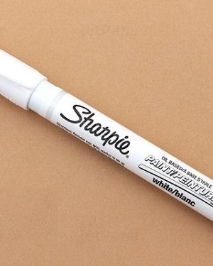 White Oil-Based Paint Marker (Fine) – Sharpie