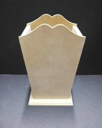 Pen Tidy – Gabled Top
