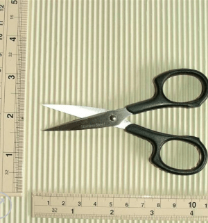 Embroidery Scissors – 115 mm
