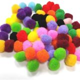 25mm pom poms by W&M