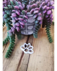 Clay Cutter – Half Daisy Flower Shape EC057
