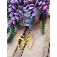 Clay Cutter – Two Piece Shield Drop Shape EC040
