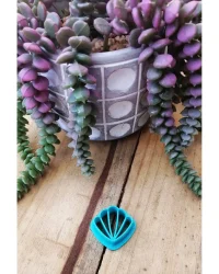 Clay Cutter – Shell Shape EC074