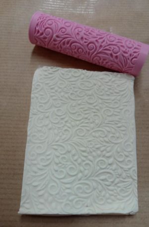 Flowery Vintage textured clay roller