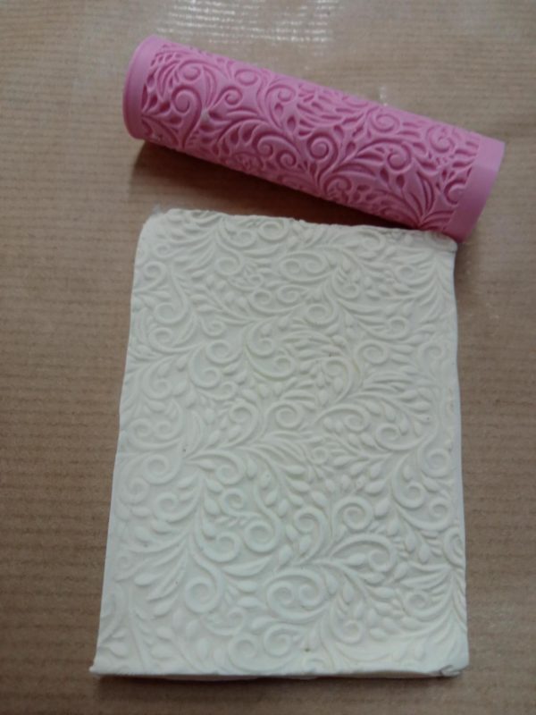 Flowery Vintage textured clay roller