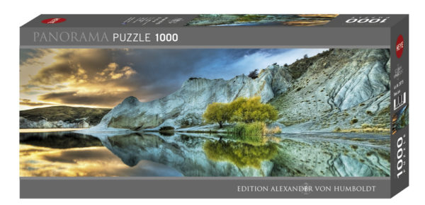 Blue Lake 1000pce panorama puzzle by Heye