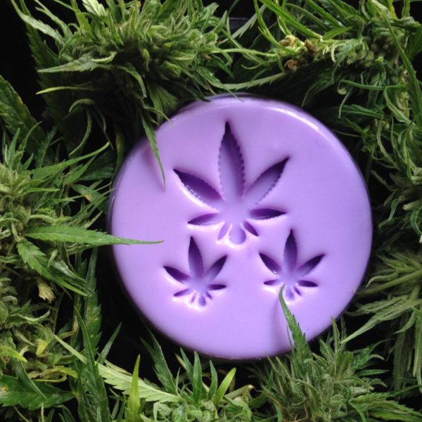 Cannabis Weed Pendant and Earrings Silicone Mould