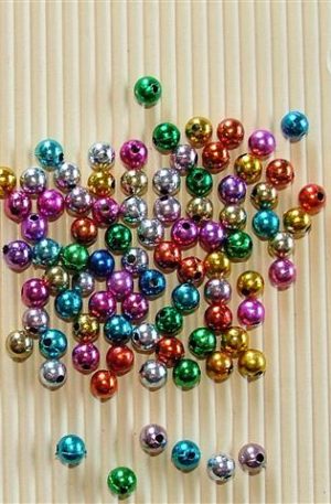 Round metallic beads in mixed colours