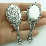 Gold pendant mirror finding
