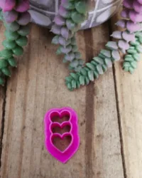 Earring Clay Cutter EC127 – Mini Stacked Hearts