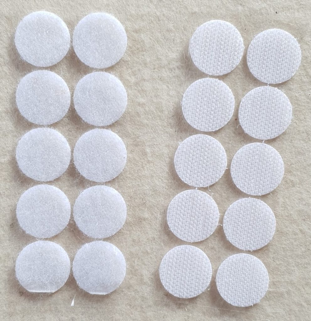 Hook & Loop Dots SelfAdhesive 20mm White Crafty Arts