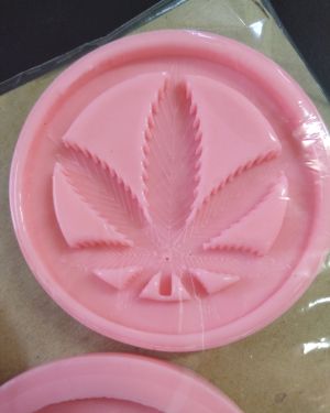 Cannabis Coaster (3 Piece Set) – Silicone Mould