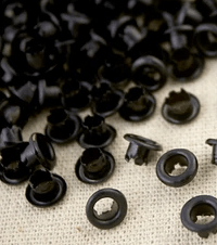 Black Eyelets – 4mm