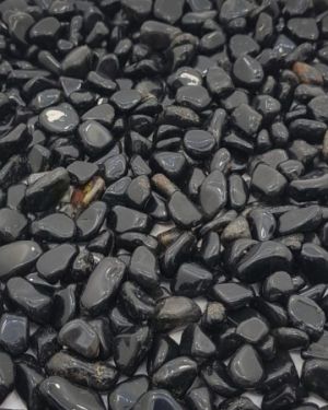 Glossy Tumbled Stones – Black Onyx