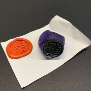 Ornate Jax Wax resin seal