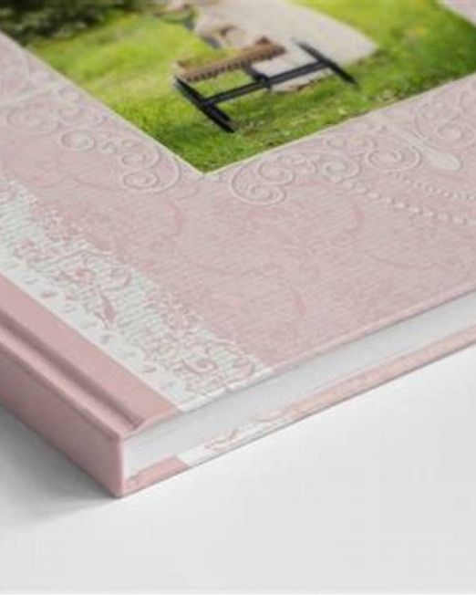 Scrapbook Albums & Refills