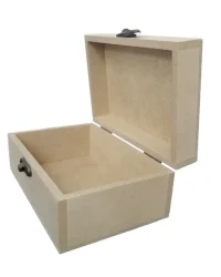 Wooden Cindy Box with Fittings