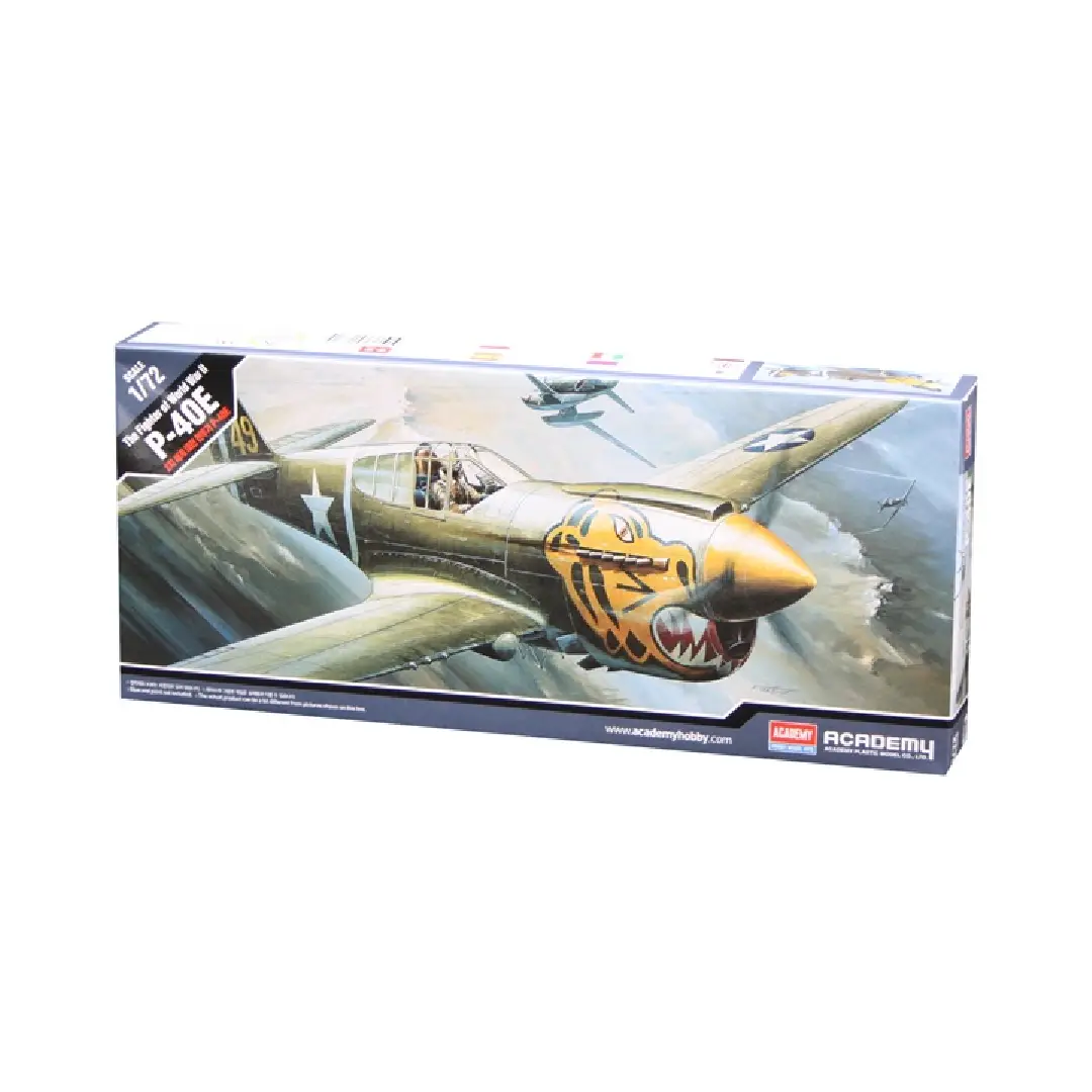 Academy P-40E Warhawk - 1/72