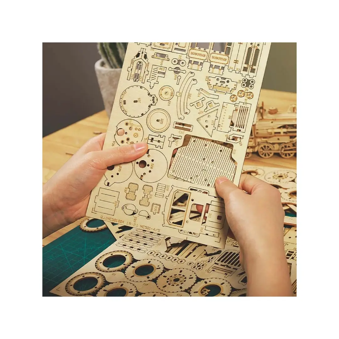 Robotime Mechanical 3D Puzzle - Army Field Car